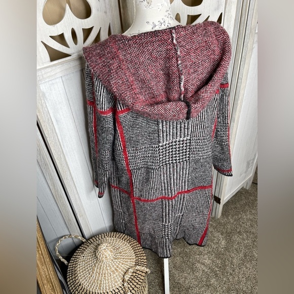 Joseph A Women's XS Knit Striped Sweater Long Open Cardigan Oversized Black Red - Picture 2 of 7